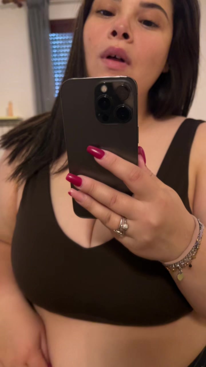 @Rosy🙂&zwj;↕️