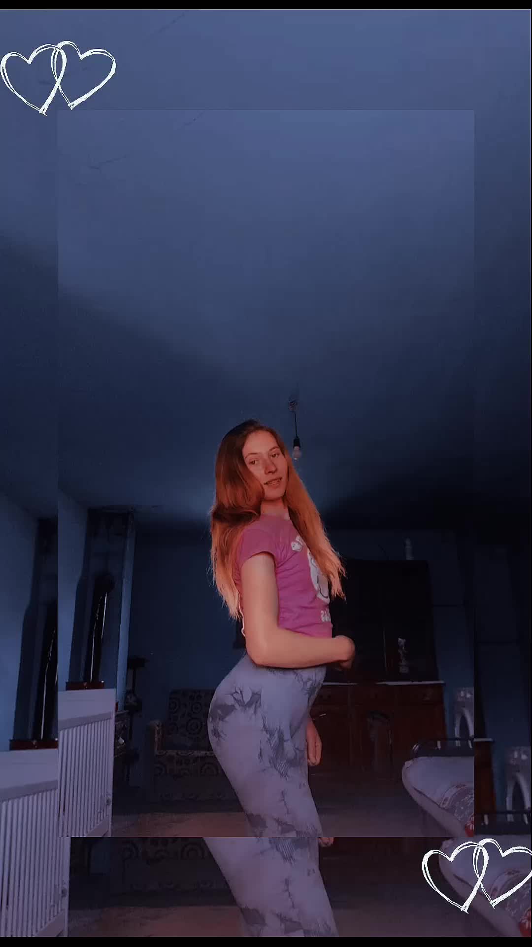@🤎csak egy csaj🤎