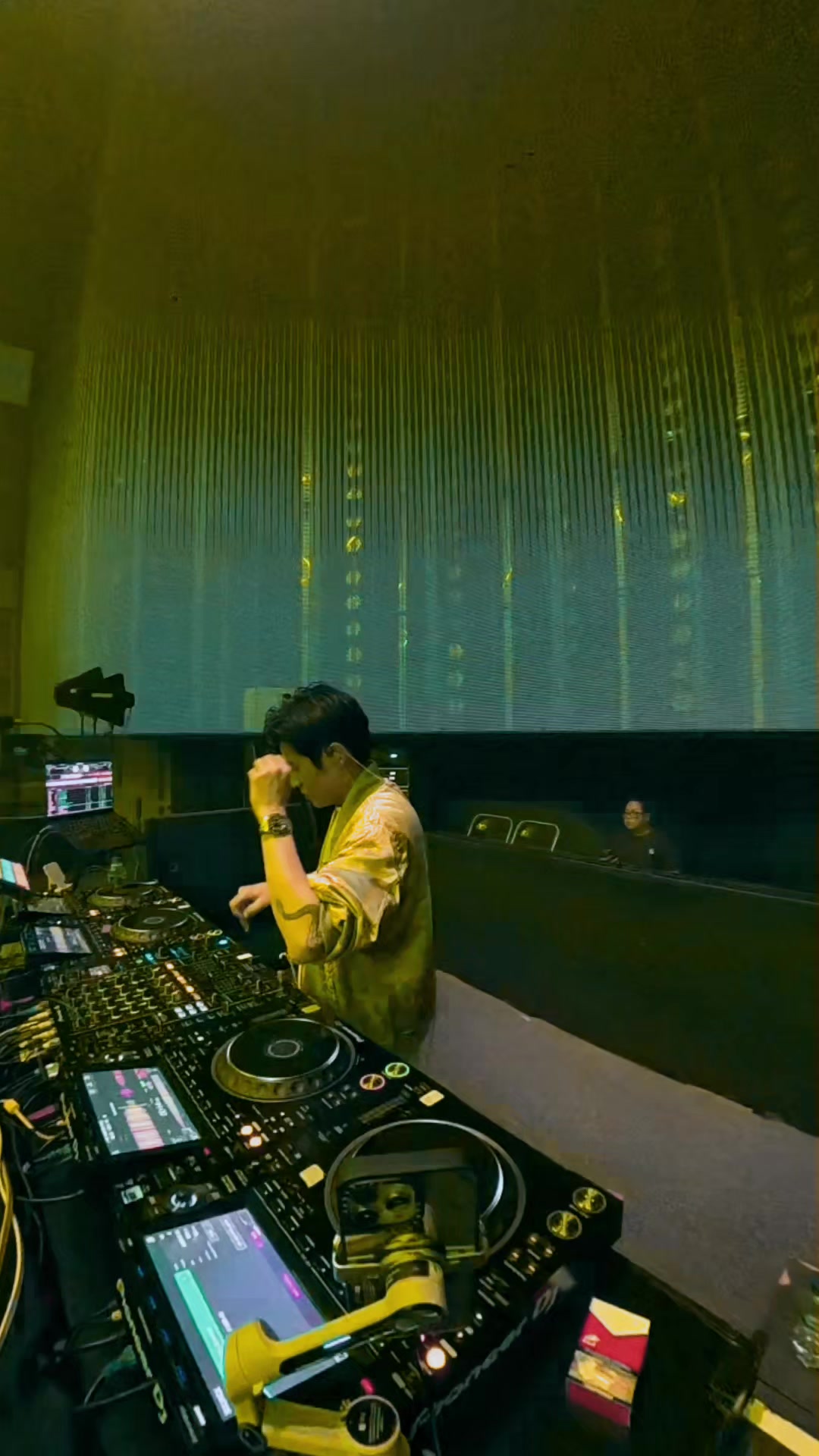@DJ Panda