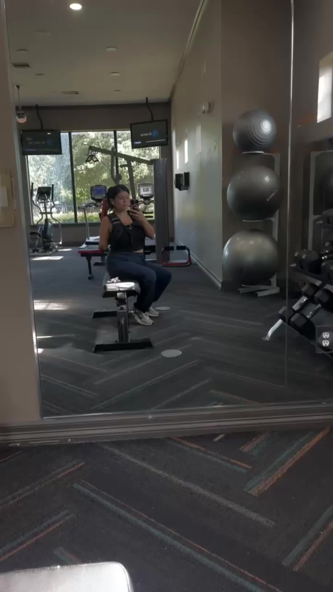@AlexandraSelen_