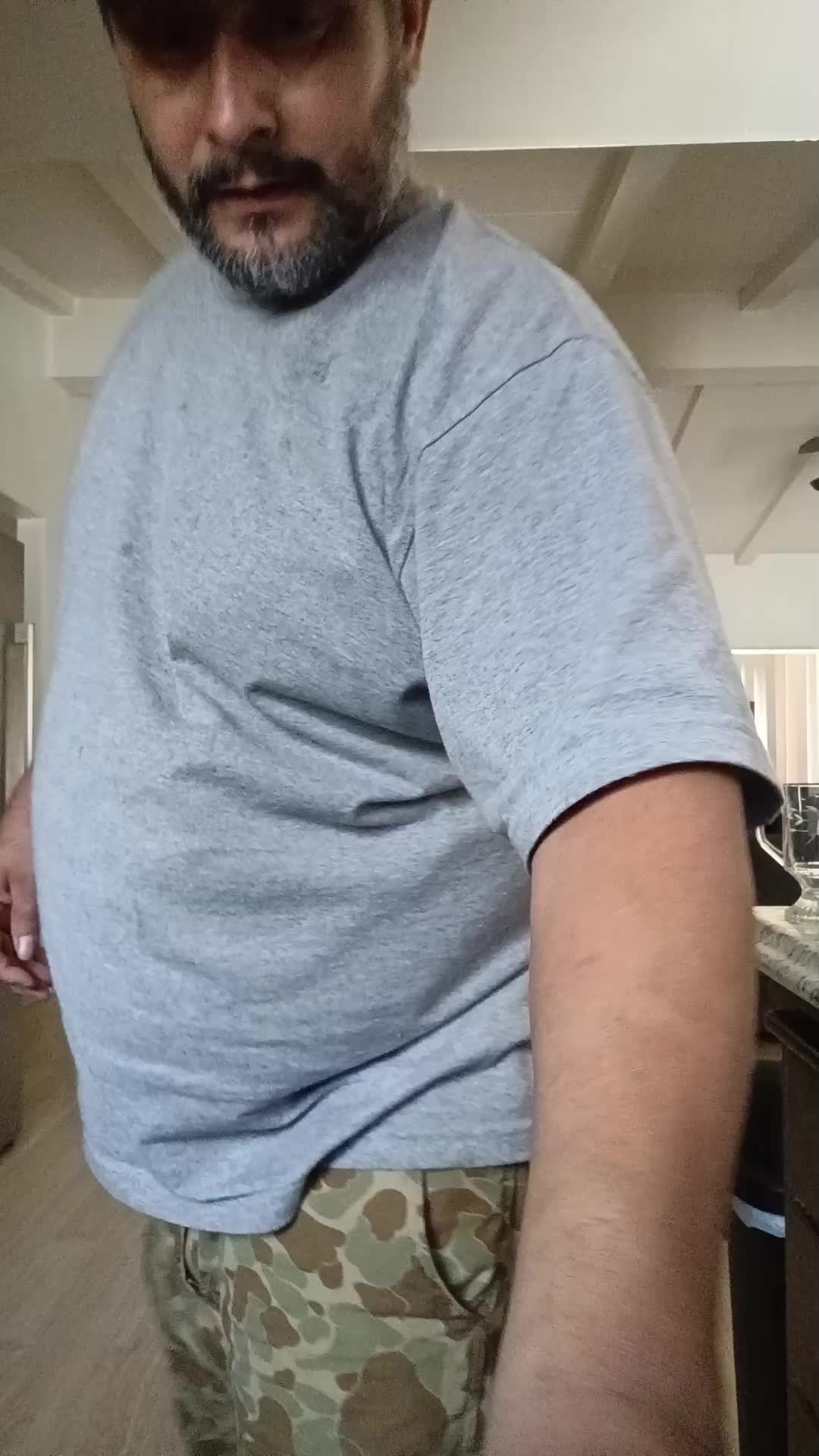 @felizleon0
