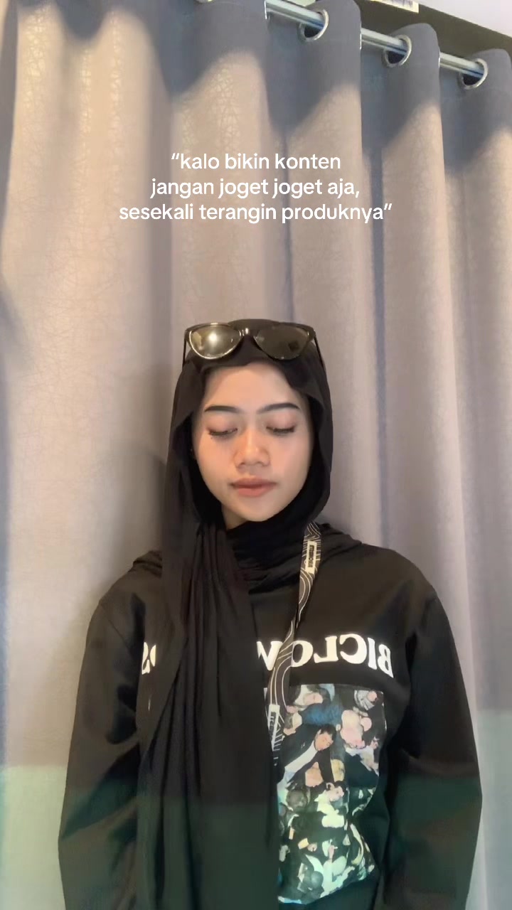 @hooks.store