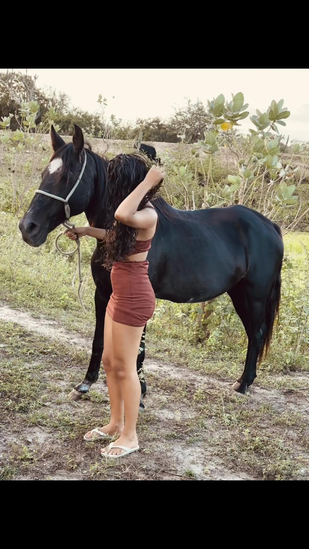 @Alanaaaa