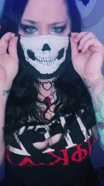 @Little Demon 😈