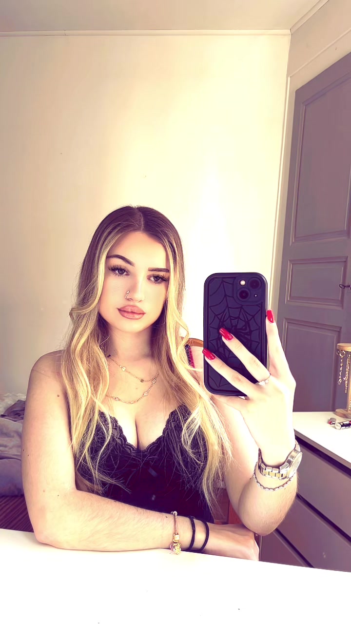@Amandine