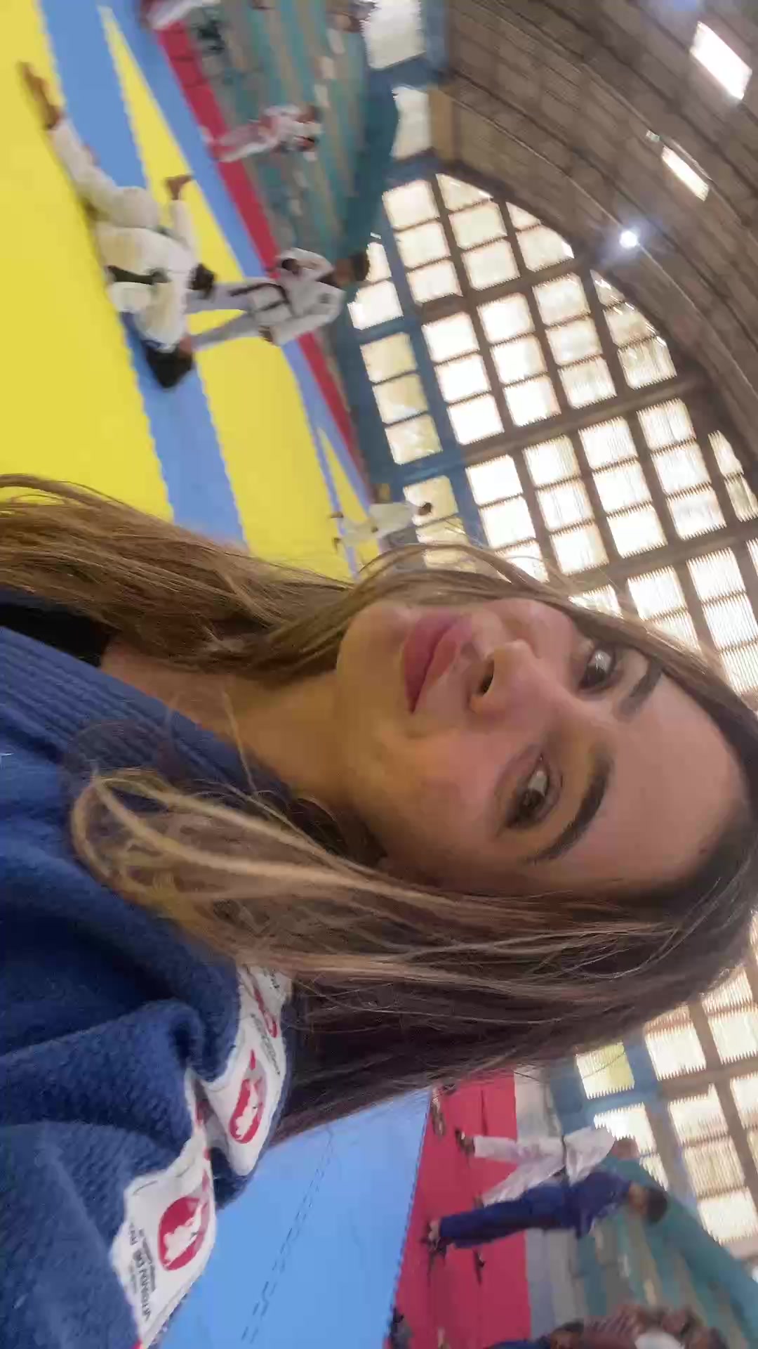 @valesca_nayane