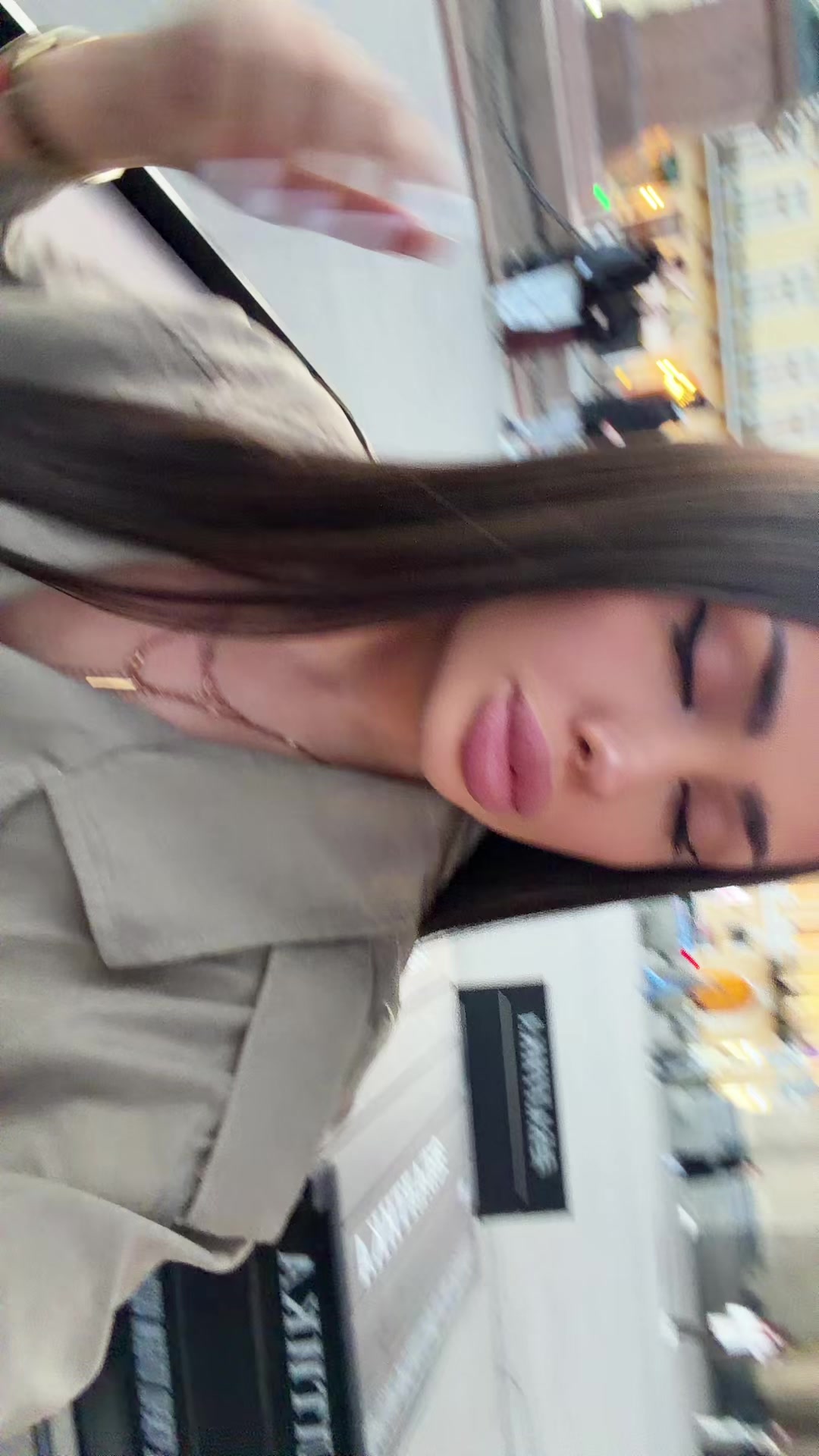 @ℒ&iacute;