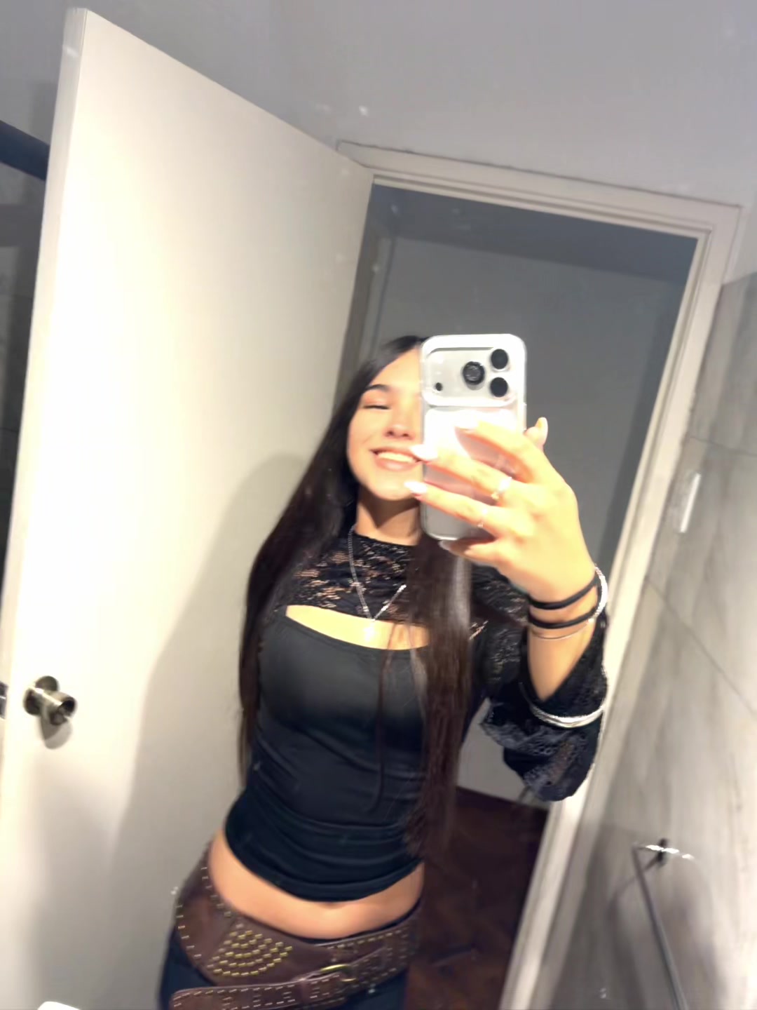@𝐿𝑢𝑎𝑛𝑎