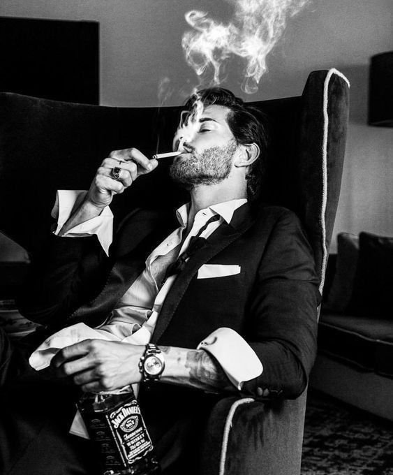 @GHOTKI king 👑💖💖👑