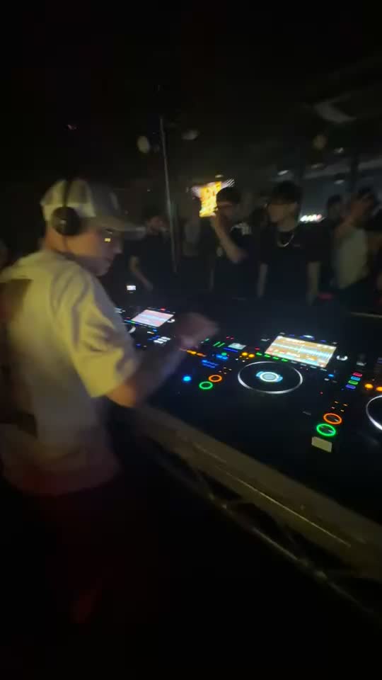 @Vibes.DnB | Official