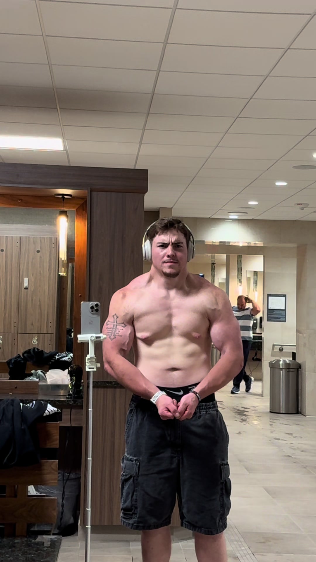 @CRUZZ