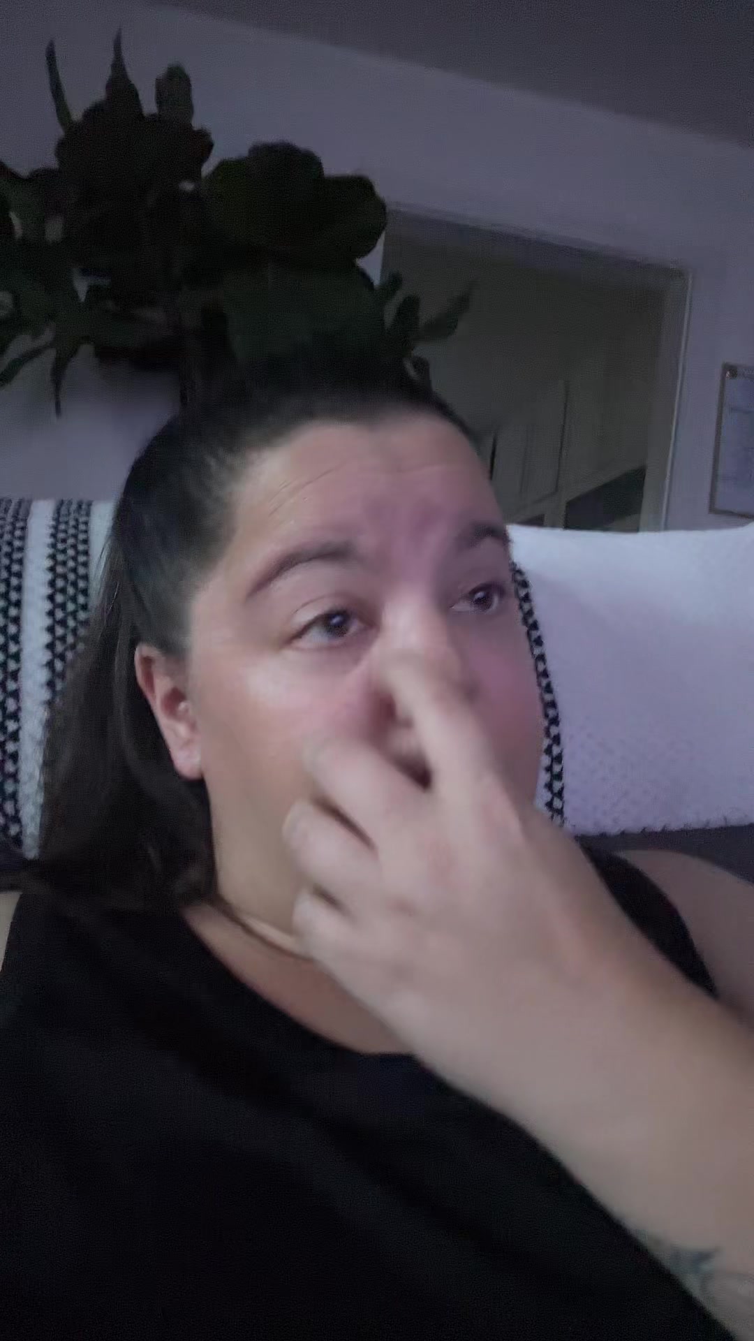 @Lo