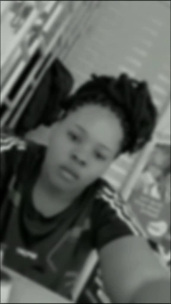 @Layzella wa alineskine
