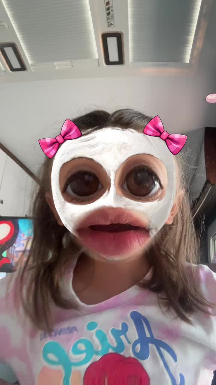 @Salom&eacute;
