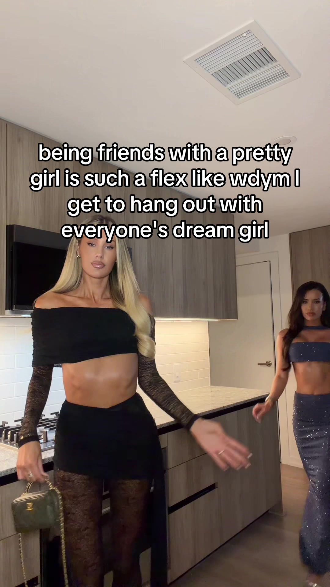 @eviemareee