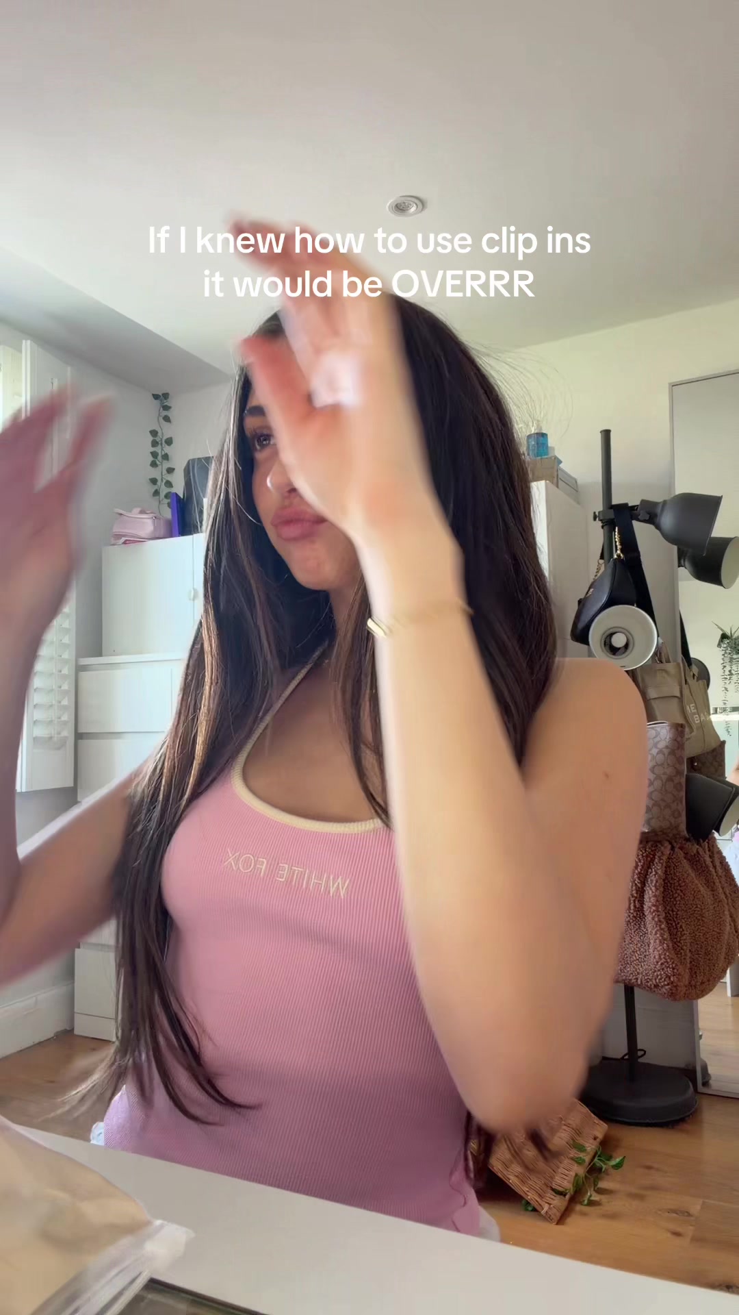 @Cami