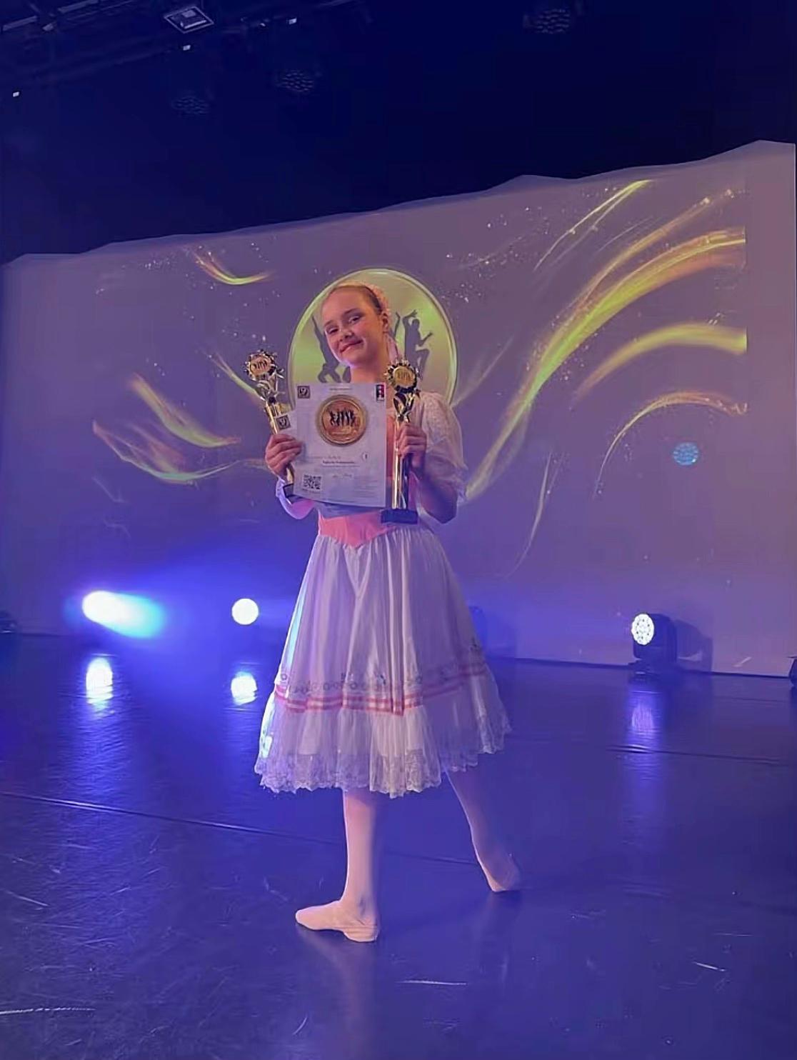 @Valeria nehurenko official