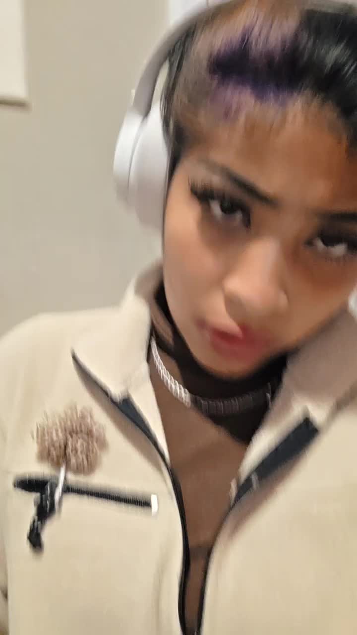 @kayz
