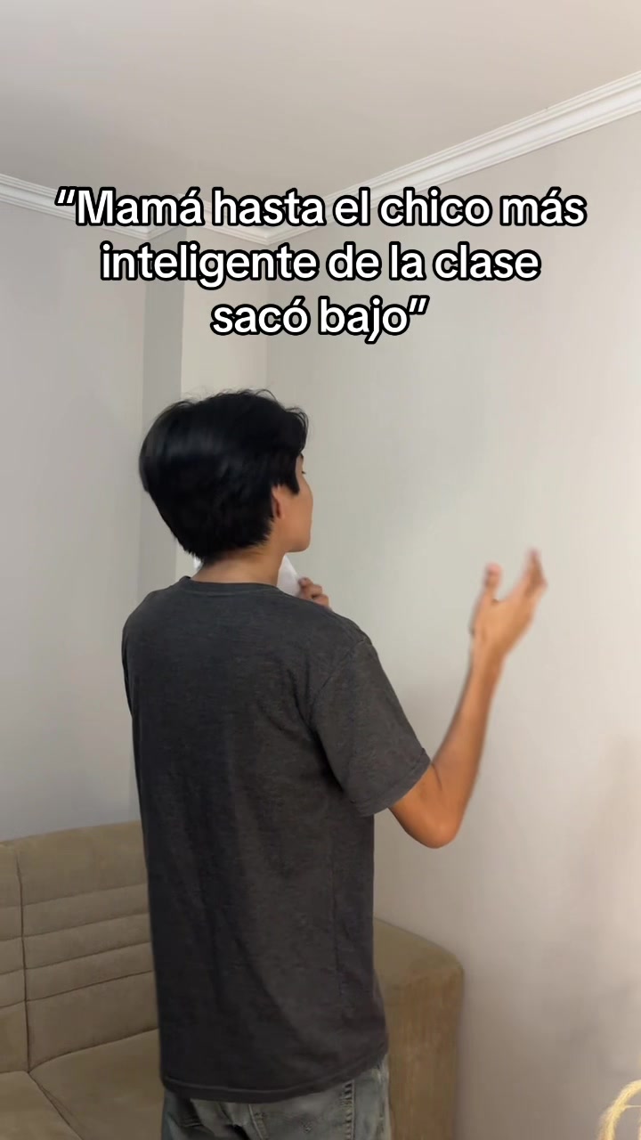 @anazcovibes