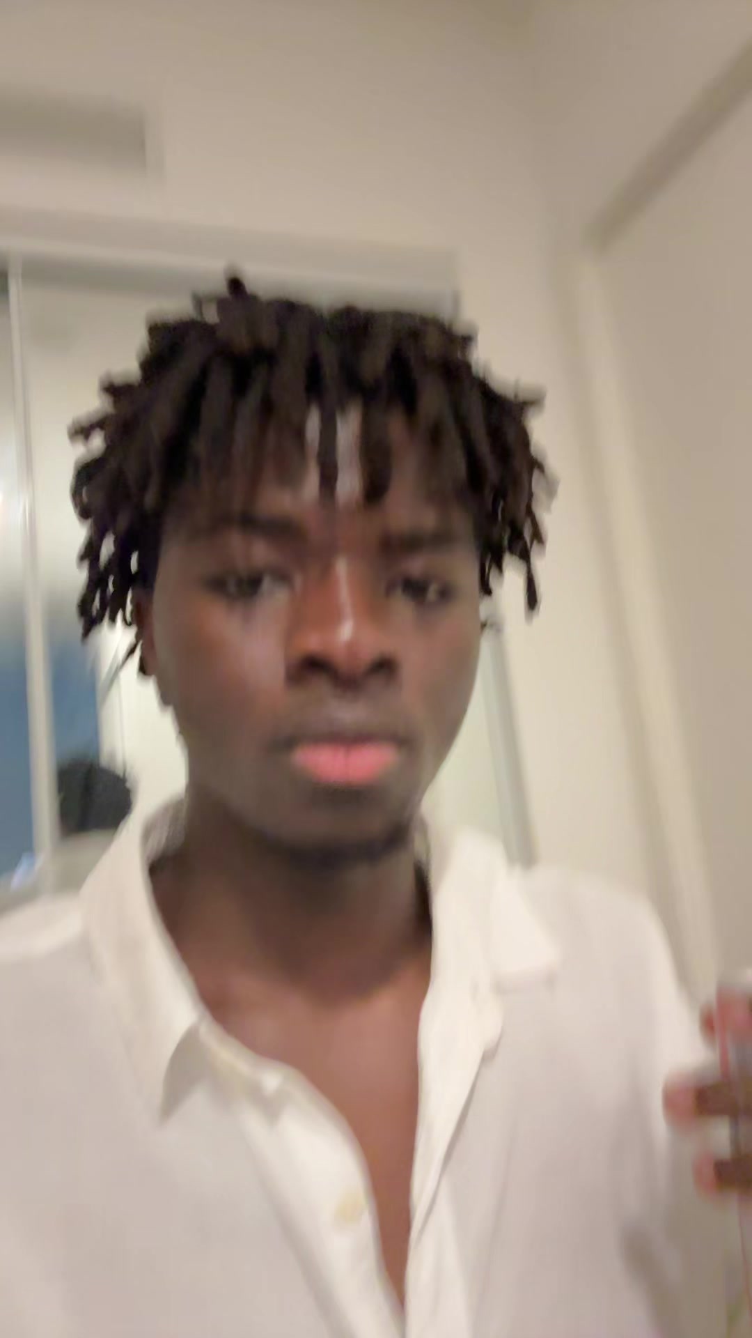 @Warizz