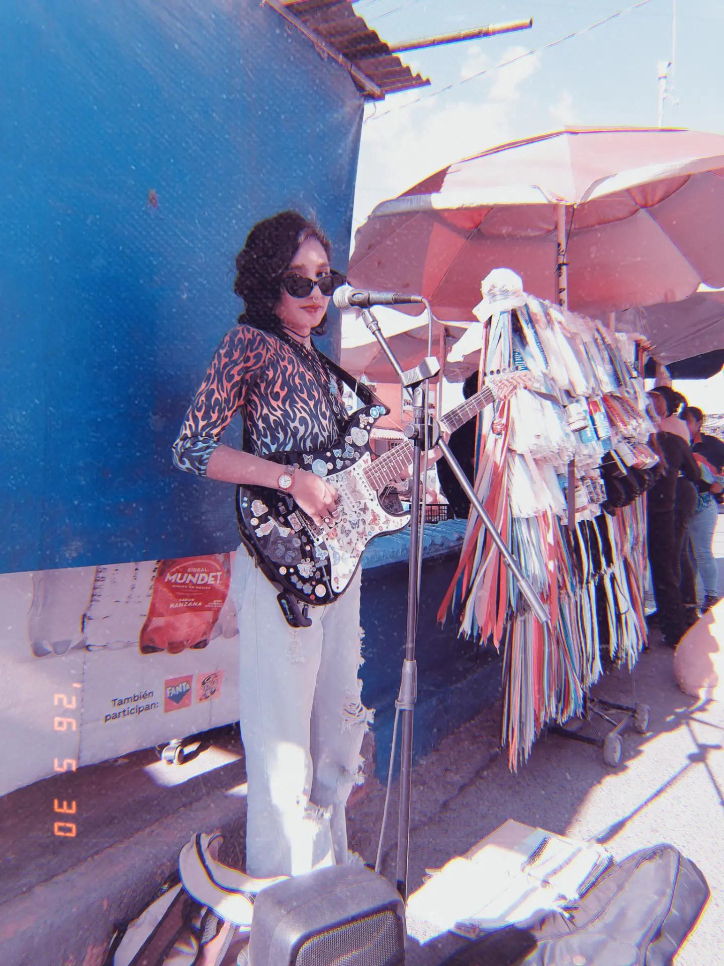 @eli berry 🔮✨🎸