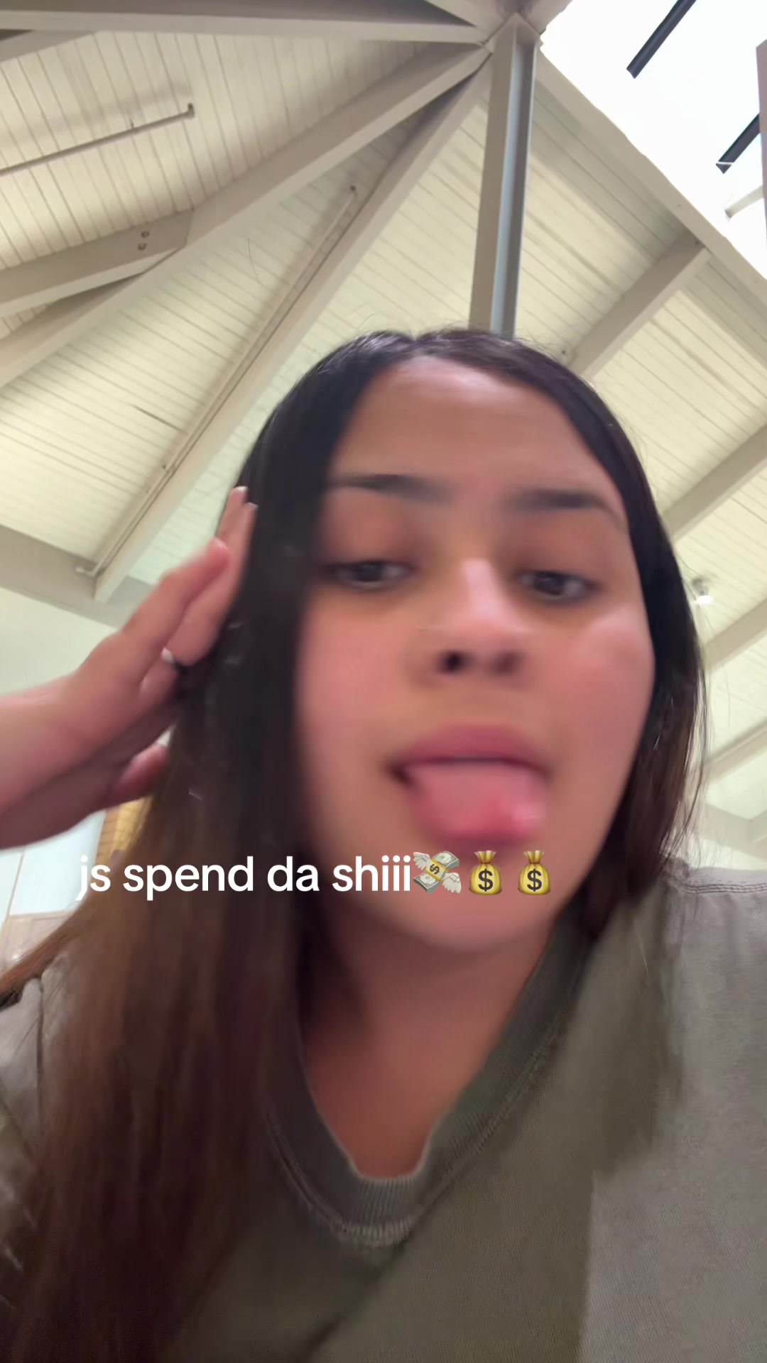 @️