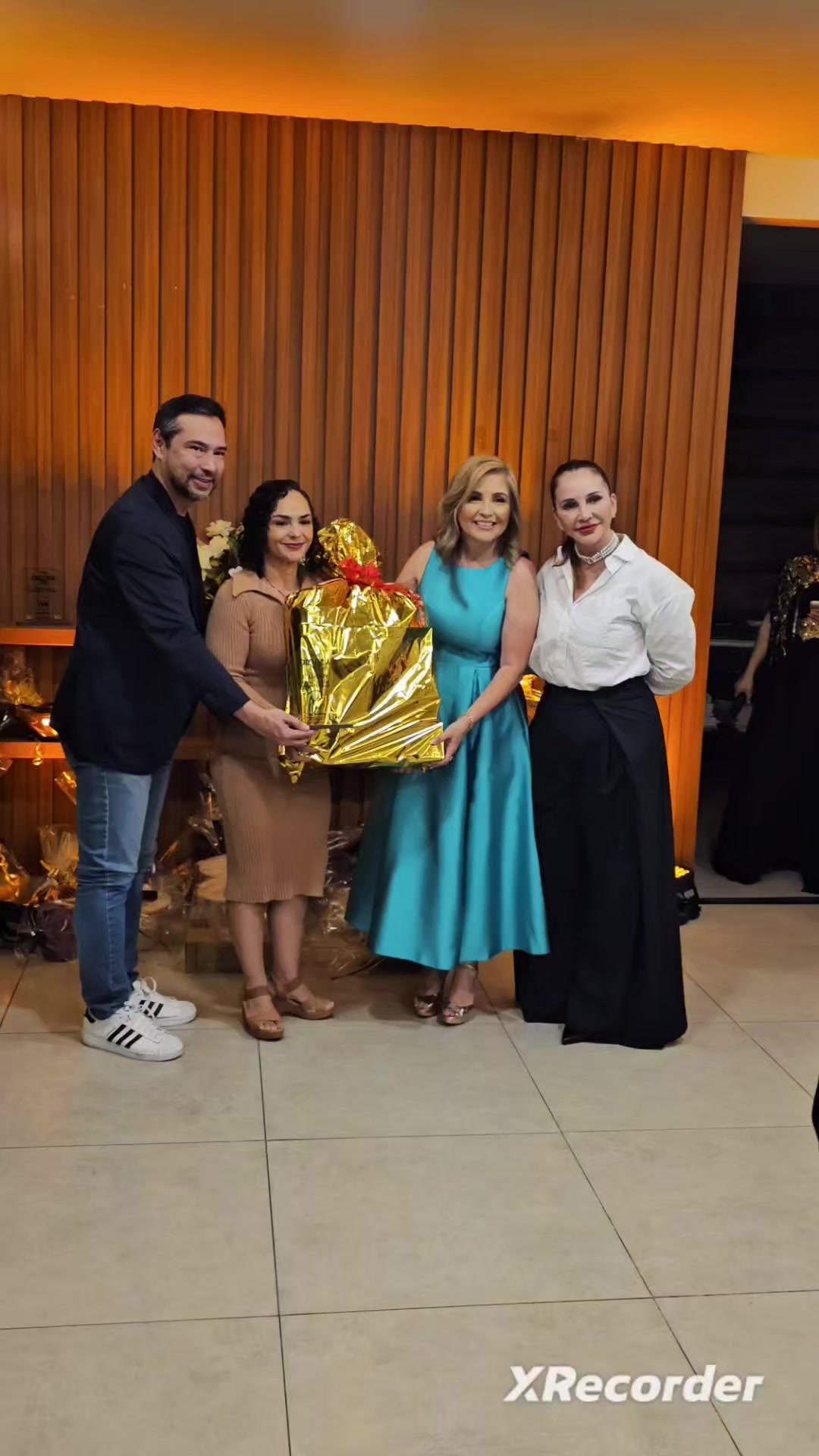 @&Eacute;rica Matos