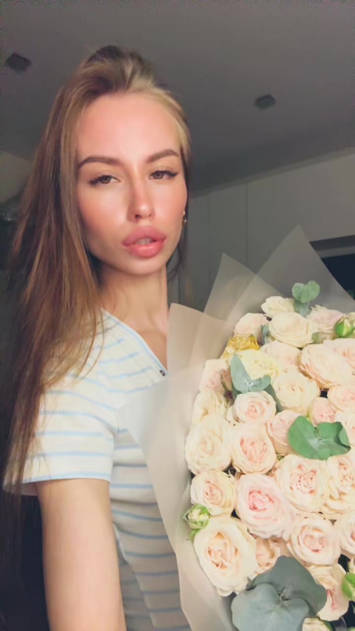 @pollllisssha