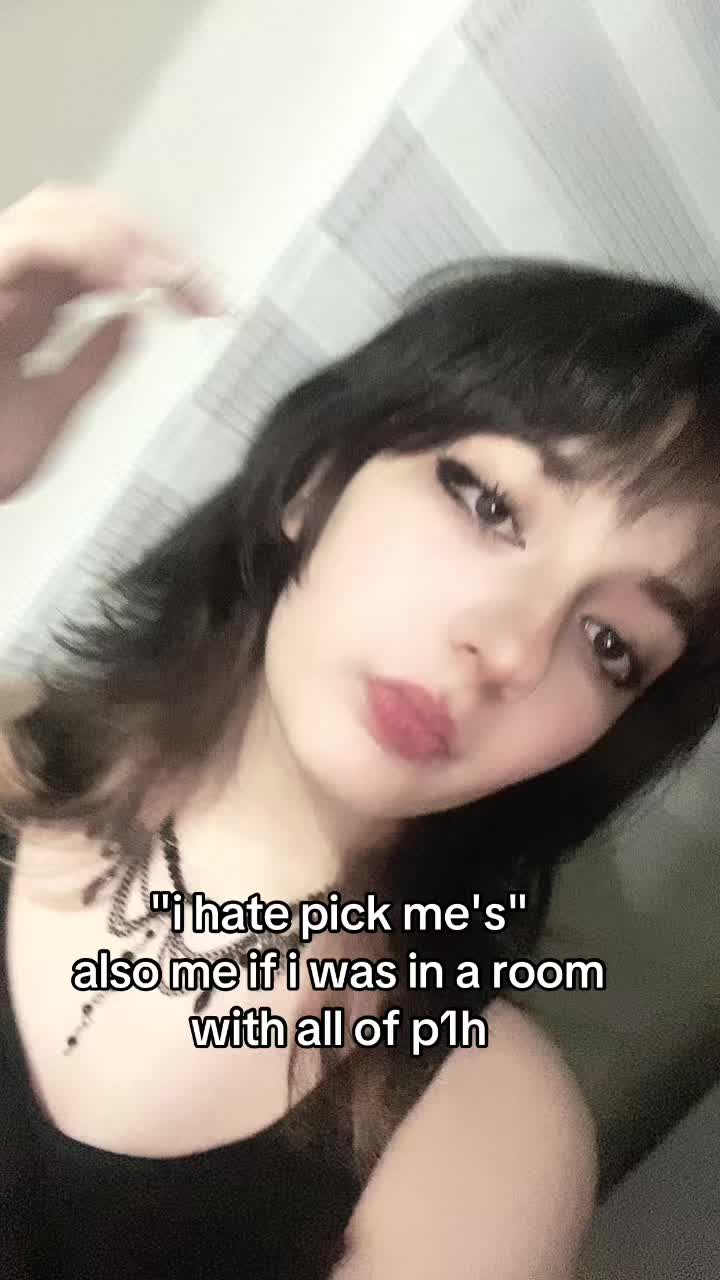 @mel_alien0