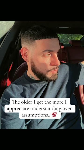 @Chriz__Vibez