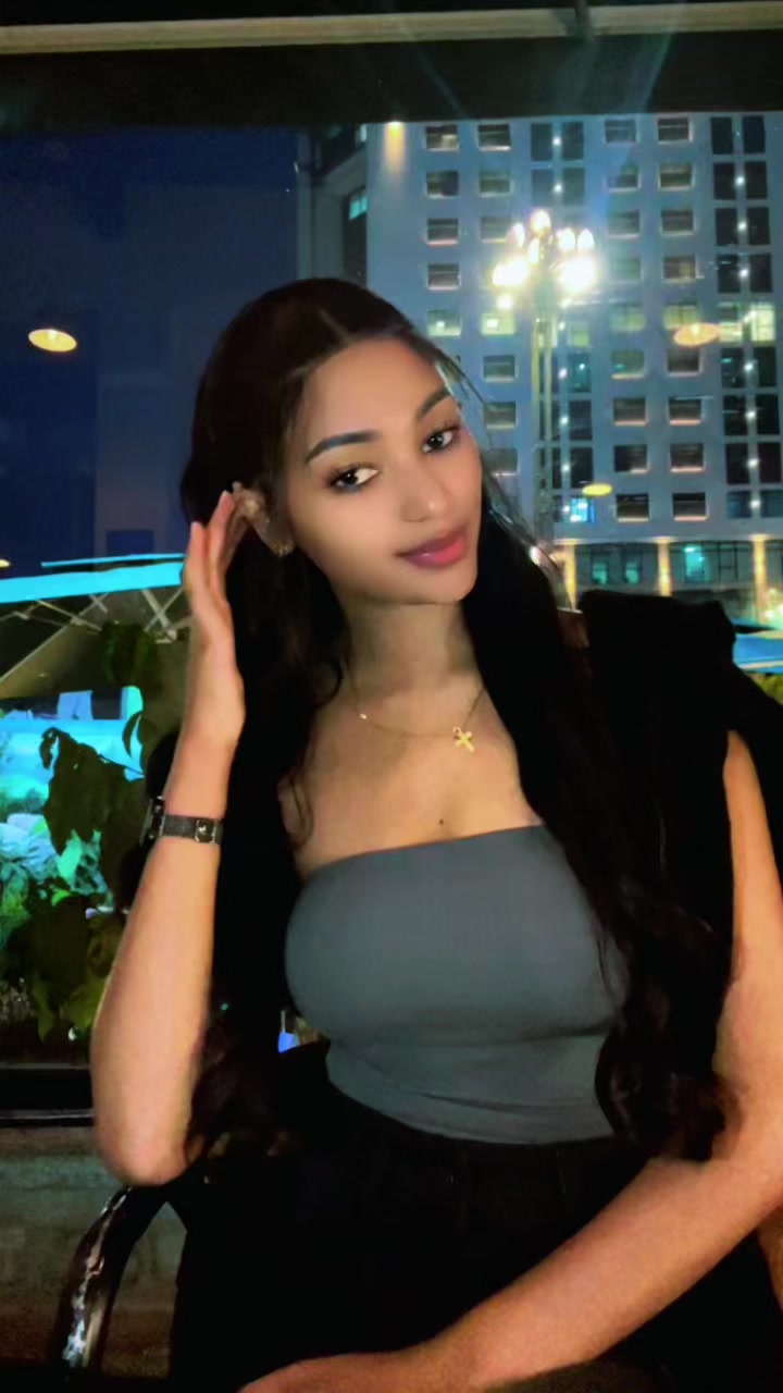 @Tall girl🧸