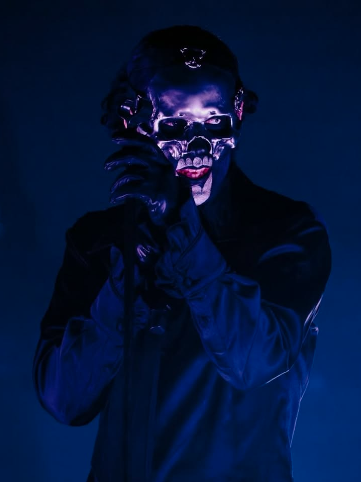 @frank 𖦹.ᐟ