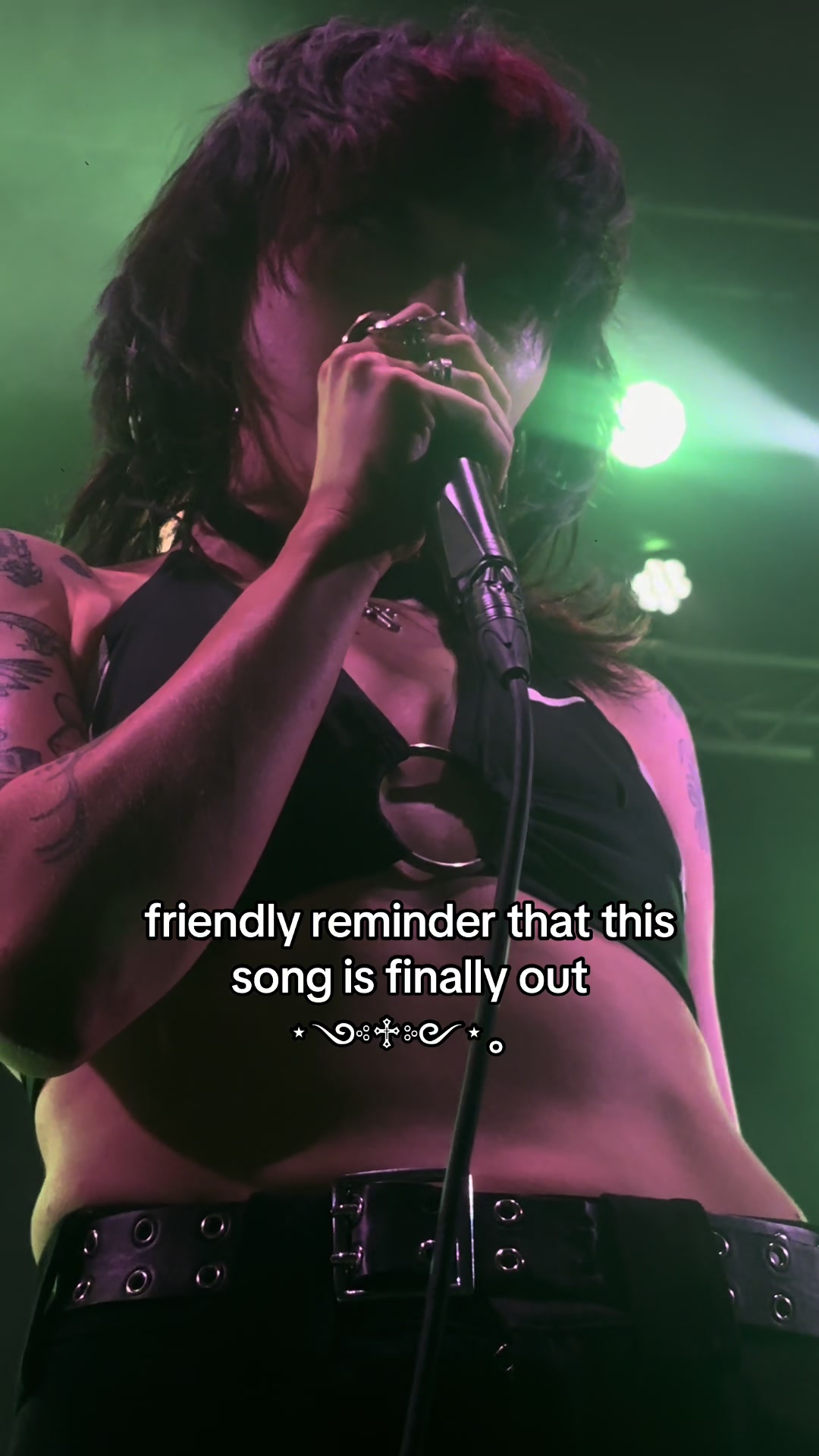 @em ゚:* ✮꙳ ✧°₊