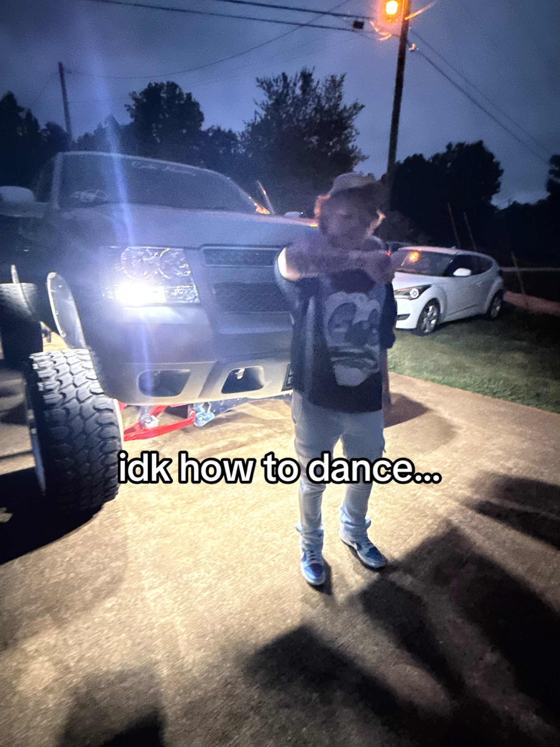 @𝒸𝒶𝓈𝒽𝓂ℴ𝓃ℯ𝓎