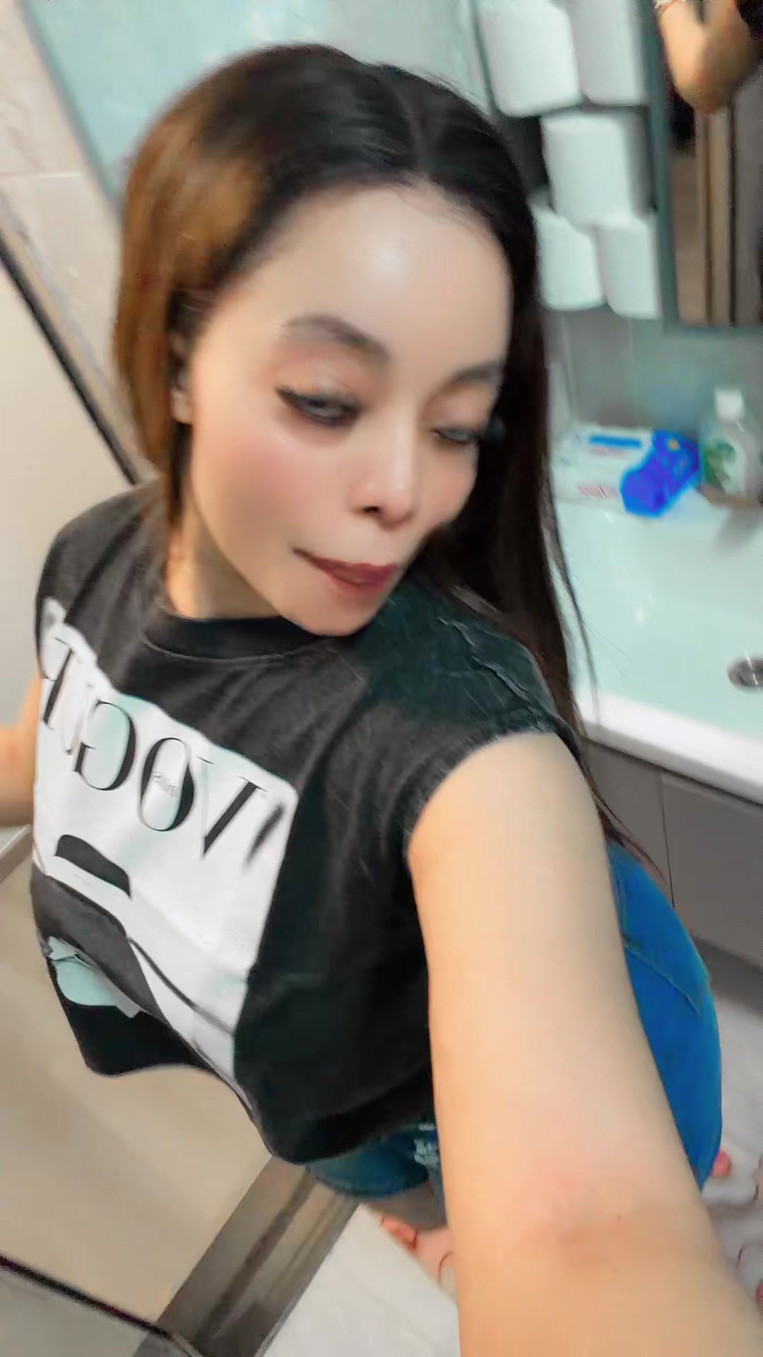 @Ntazola Gloria