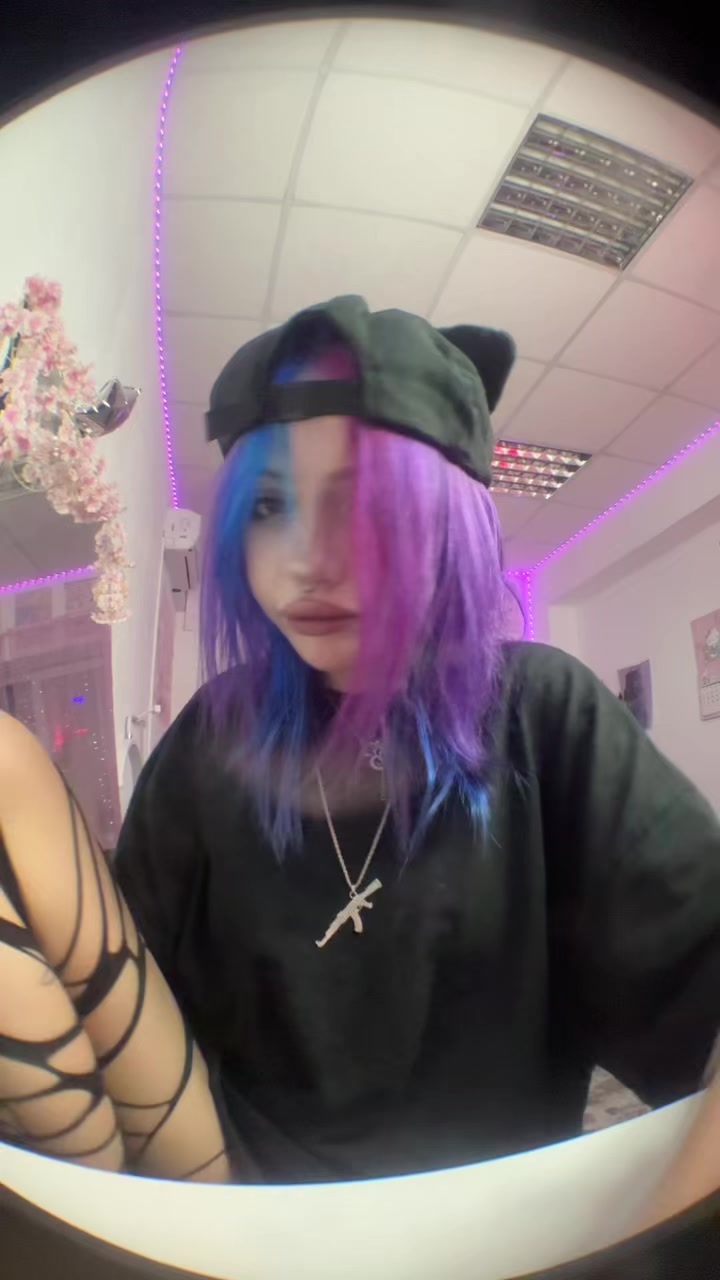 @exumi