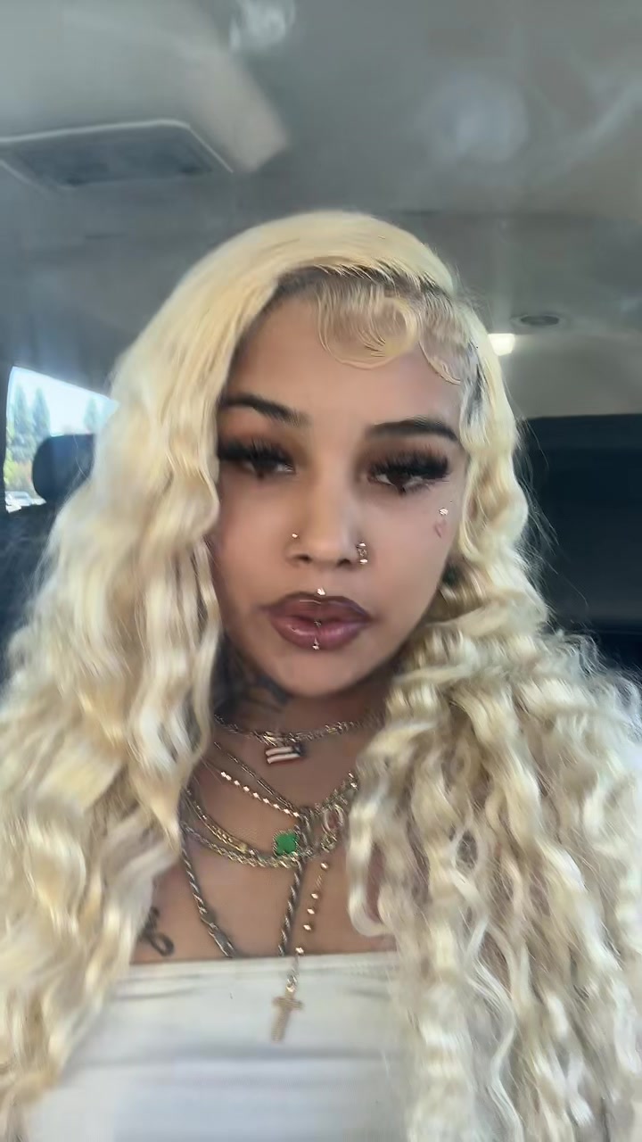 @Leilanee🧃