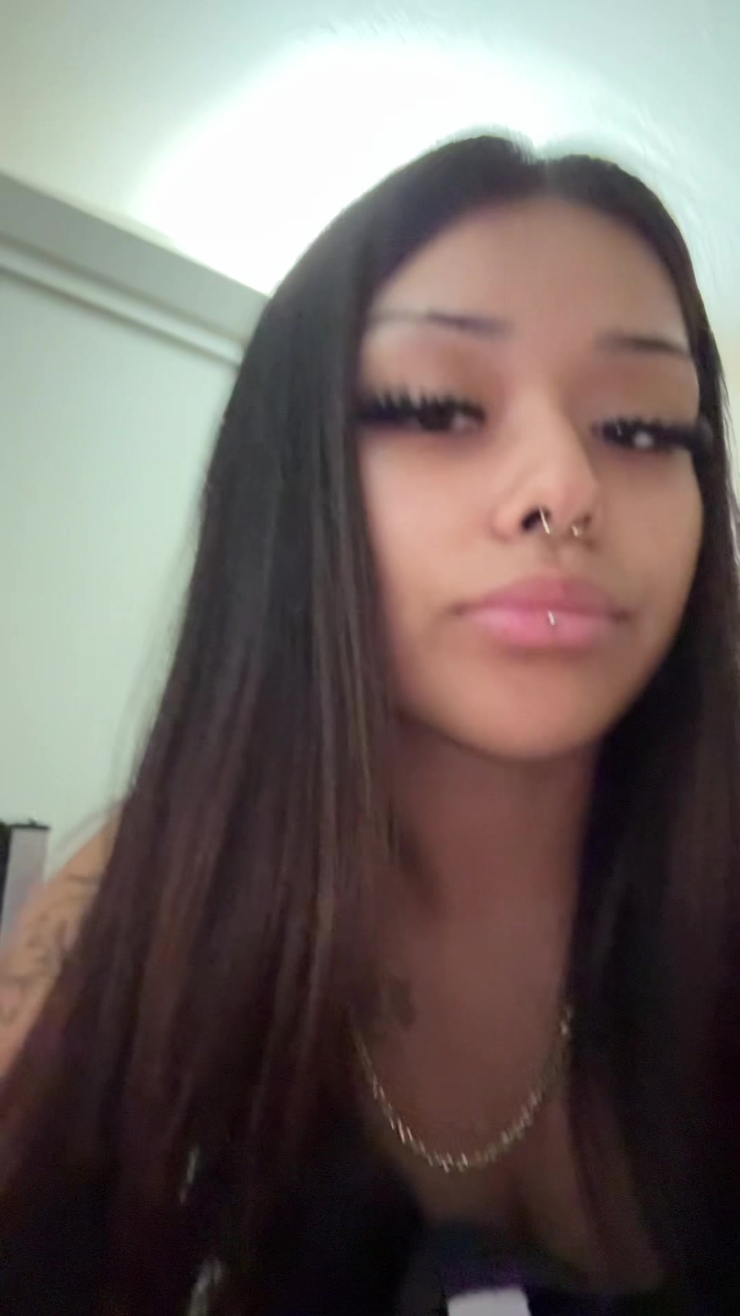 @g