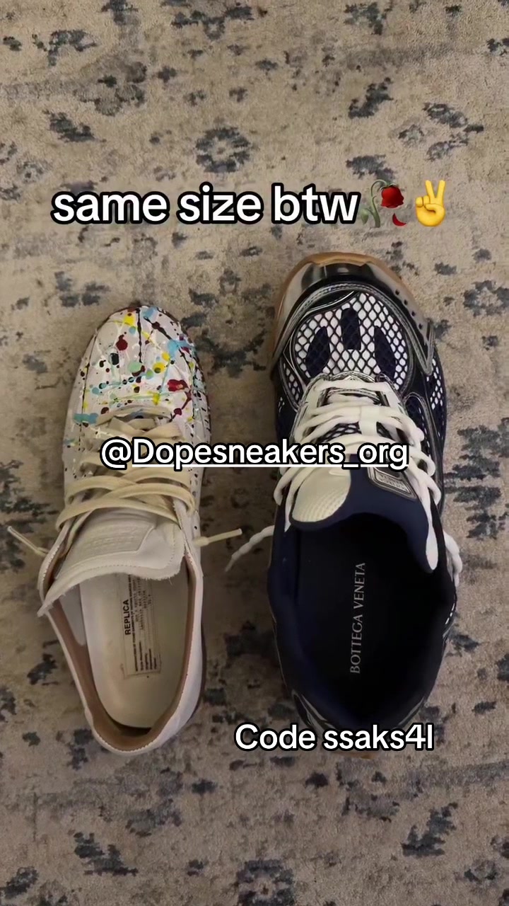 @⃟
