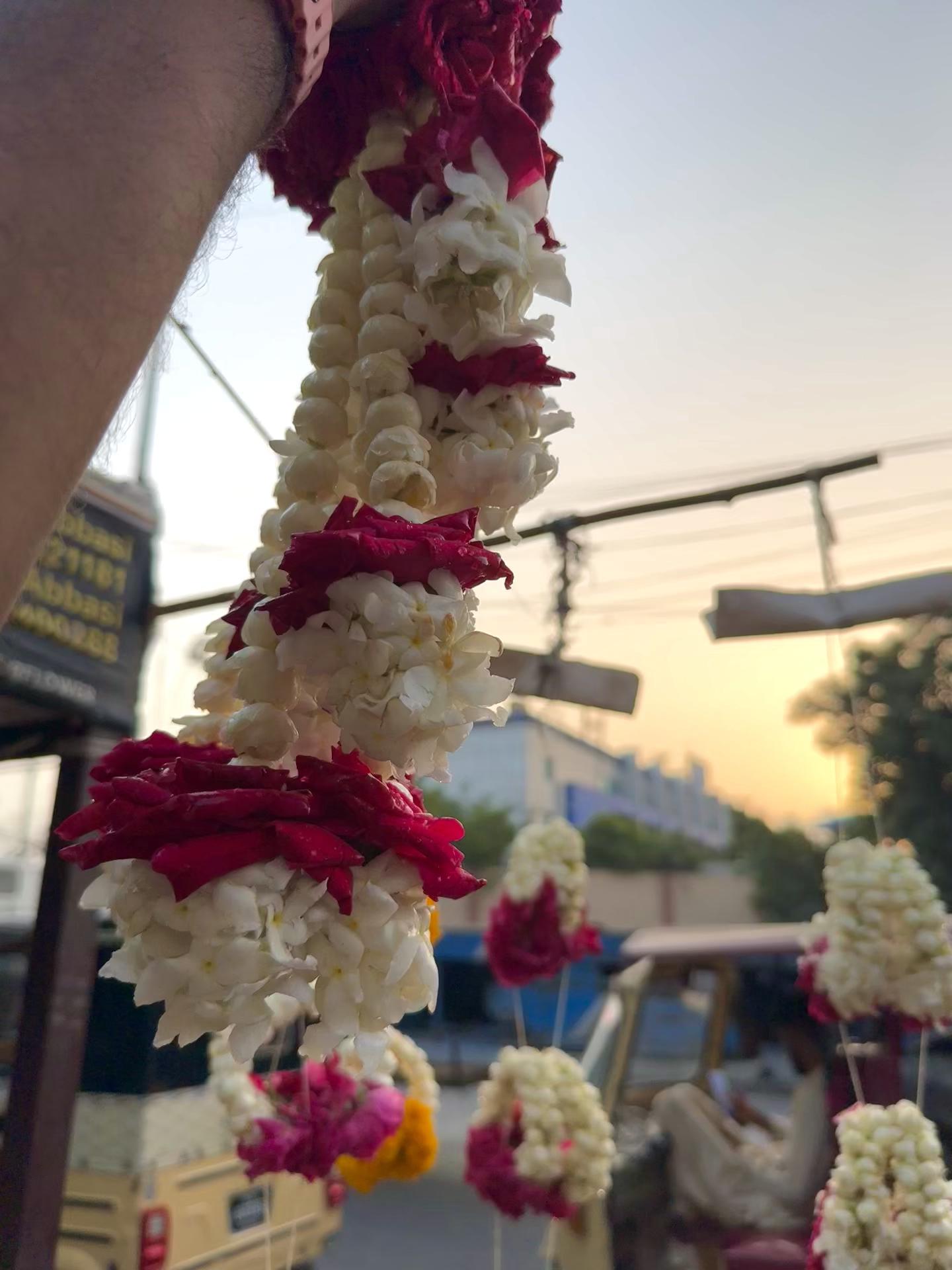 @🌹  𝐍𝐀𝐃𝐈𝐑 𝐅𝐋𝐎𝐖𝐄𝐑 🌹
