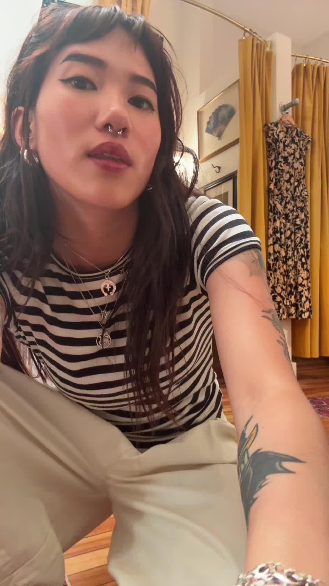 @lily