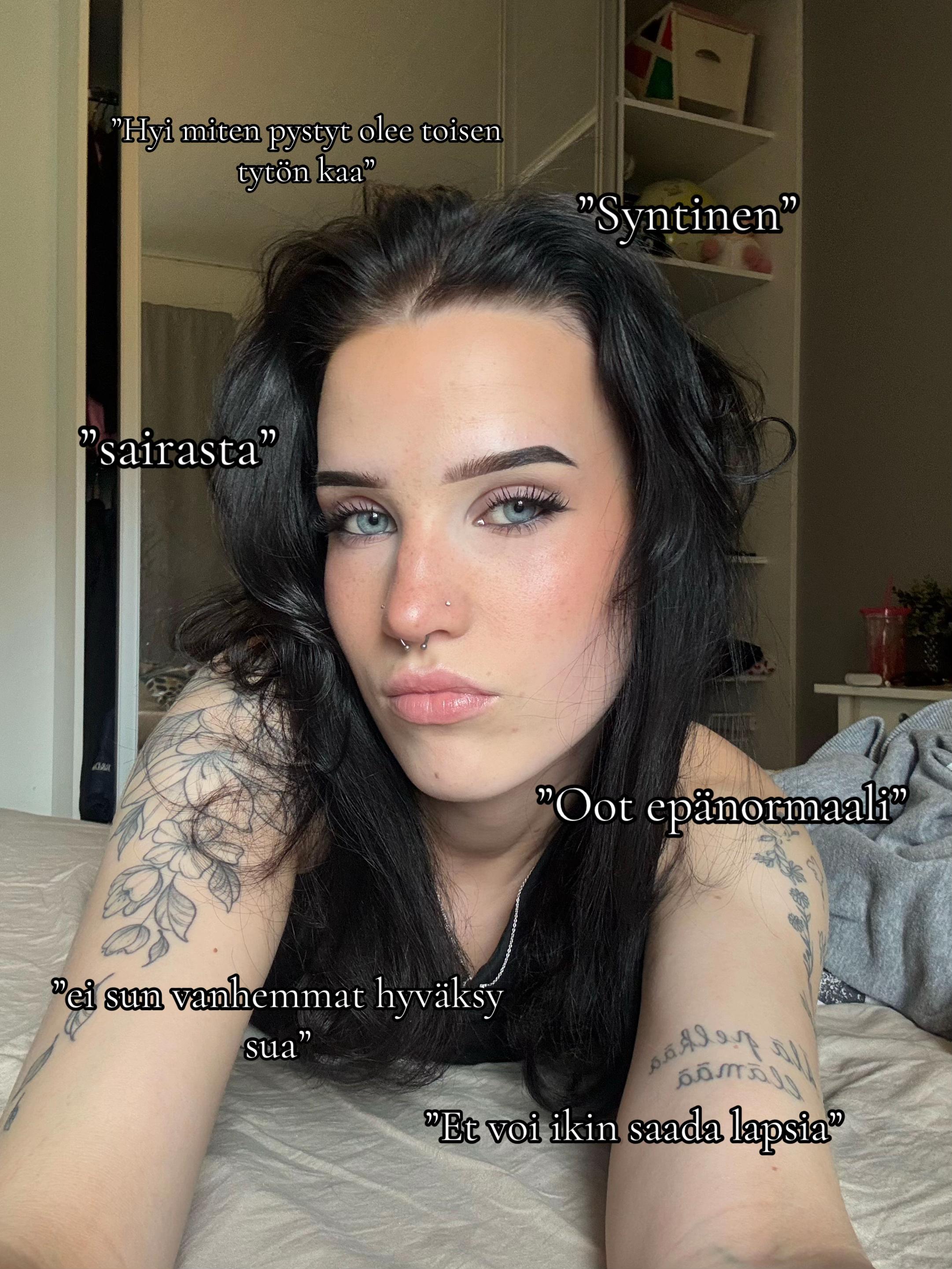 @💋