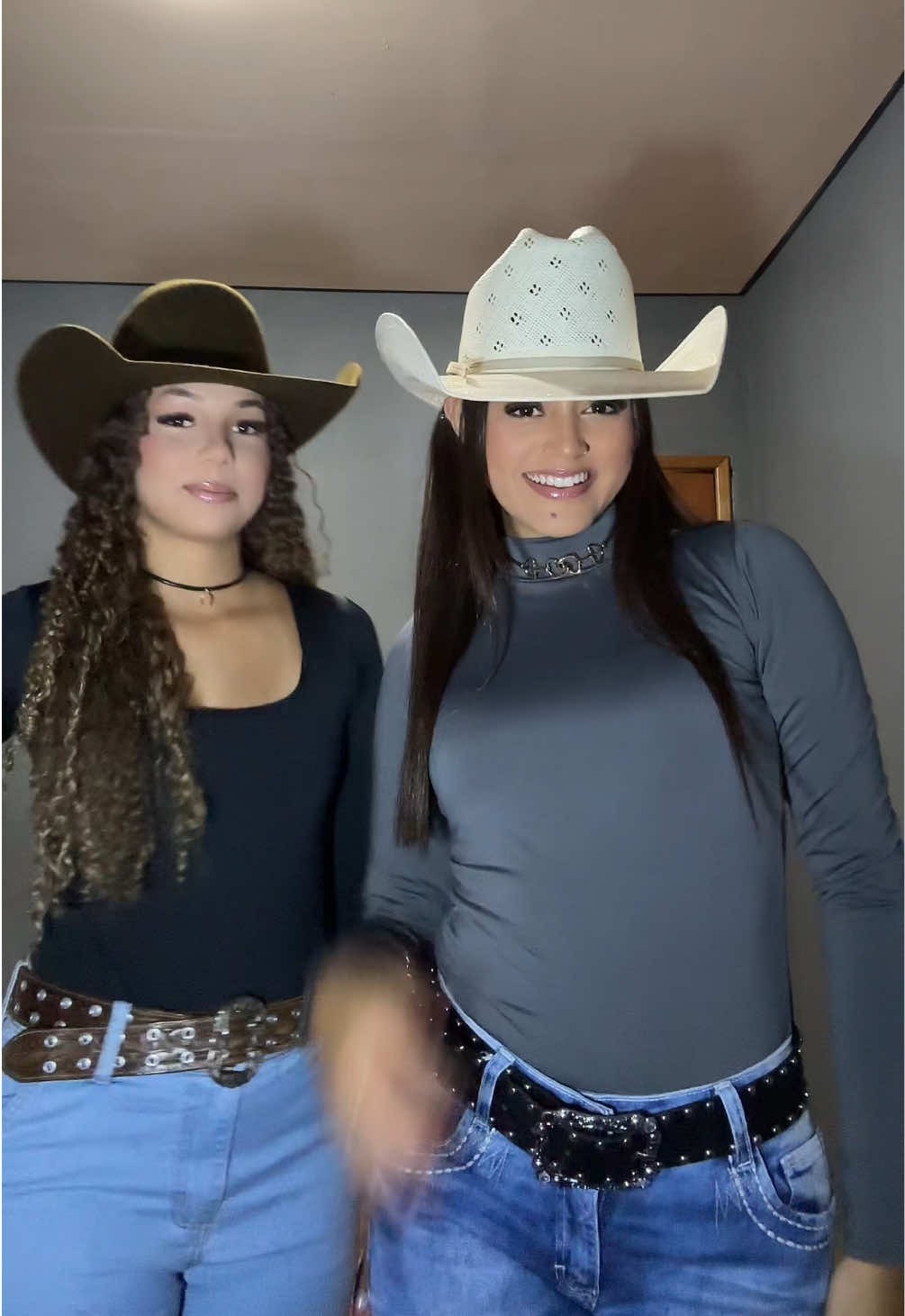 @Alice Ara&uacute;jo🪽