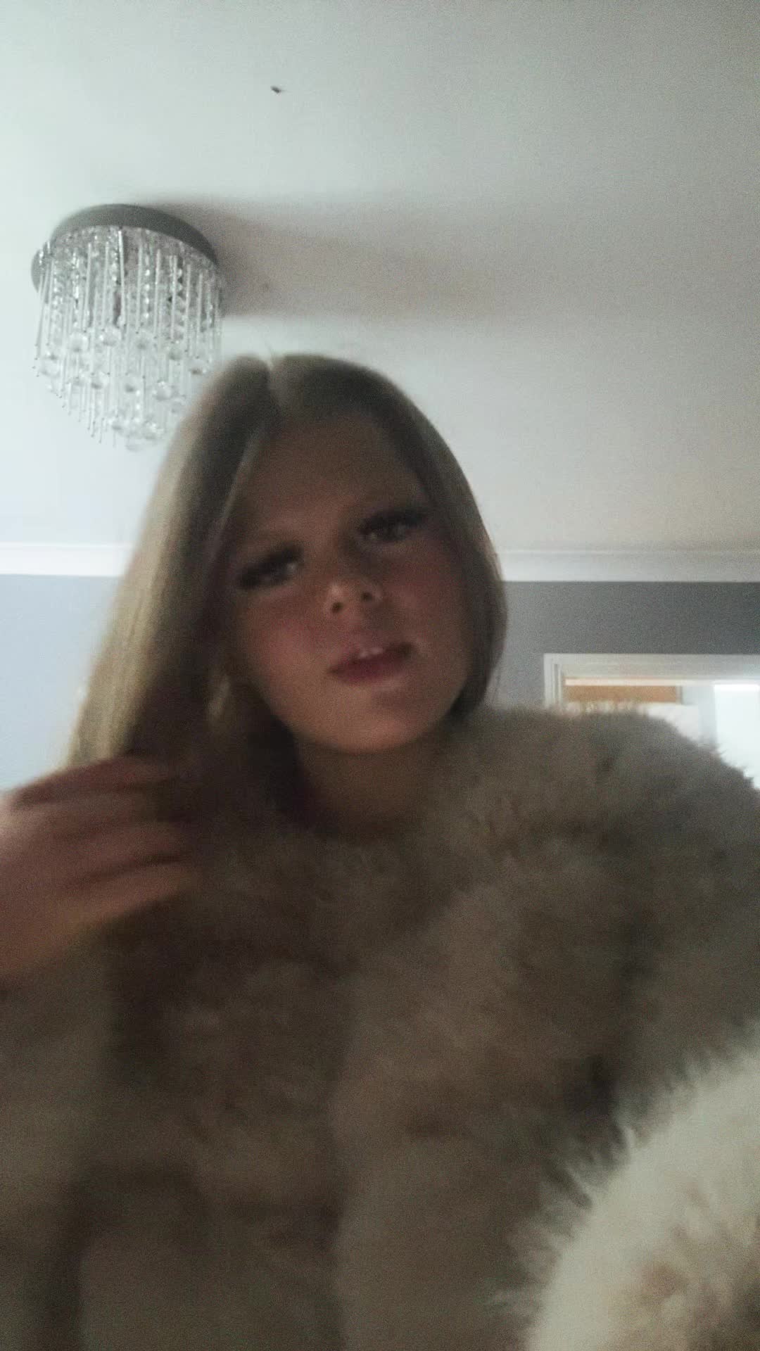 @Lolaa.honey.lacey.darcy.mia