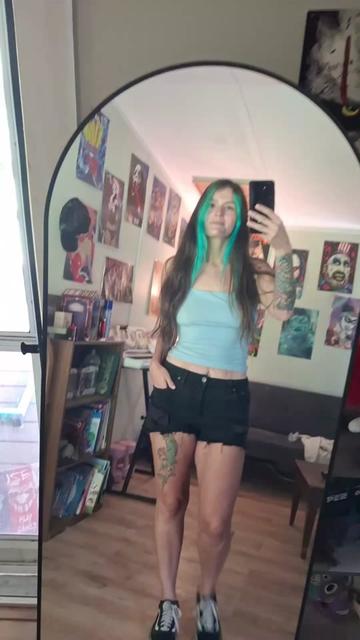 @Ariel Jean👽