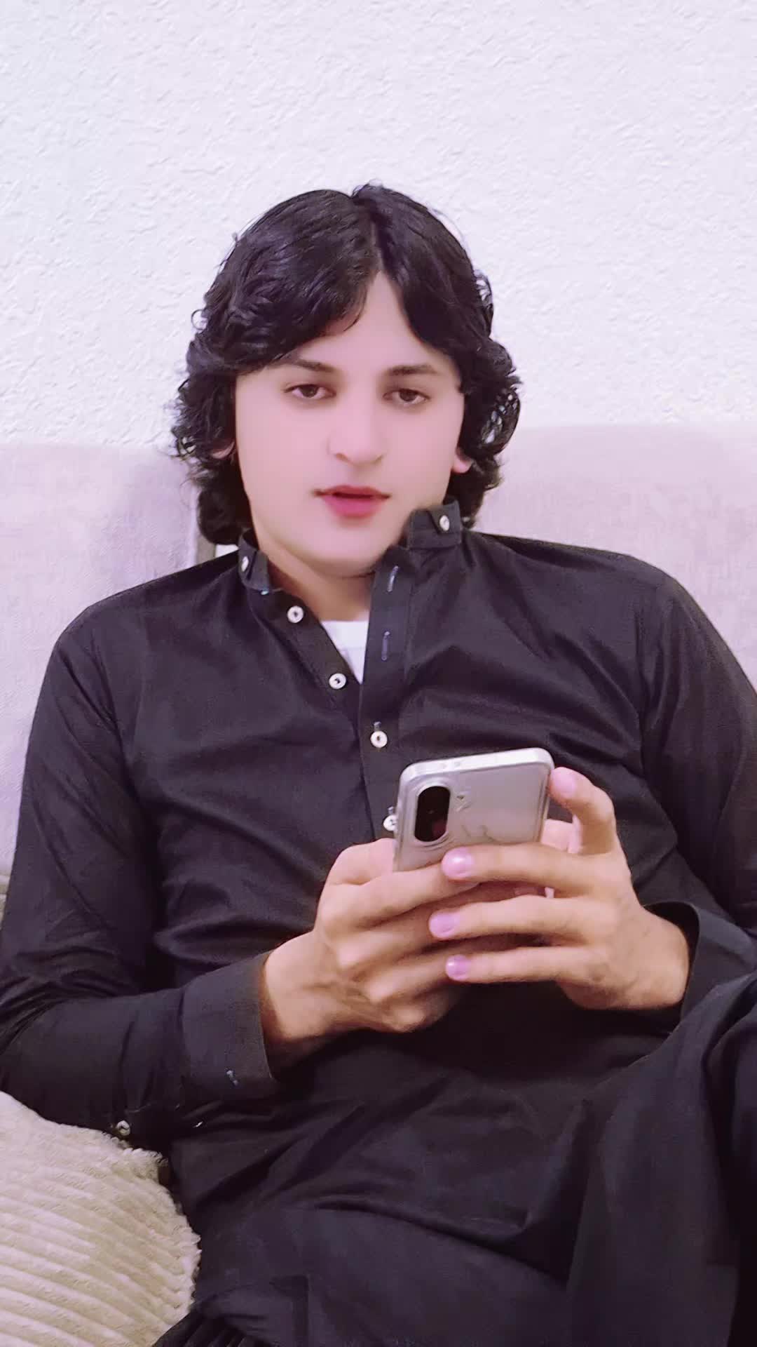 @🥀 UMEr GULL 🥀