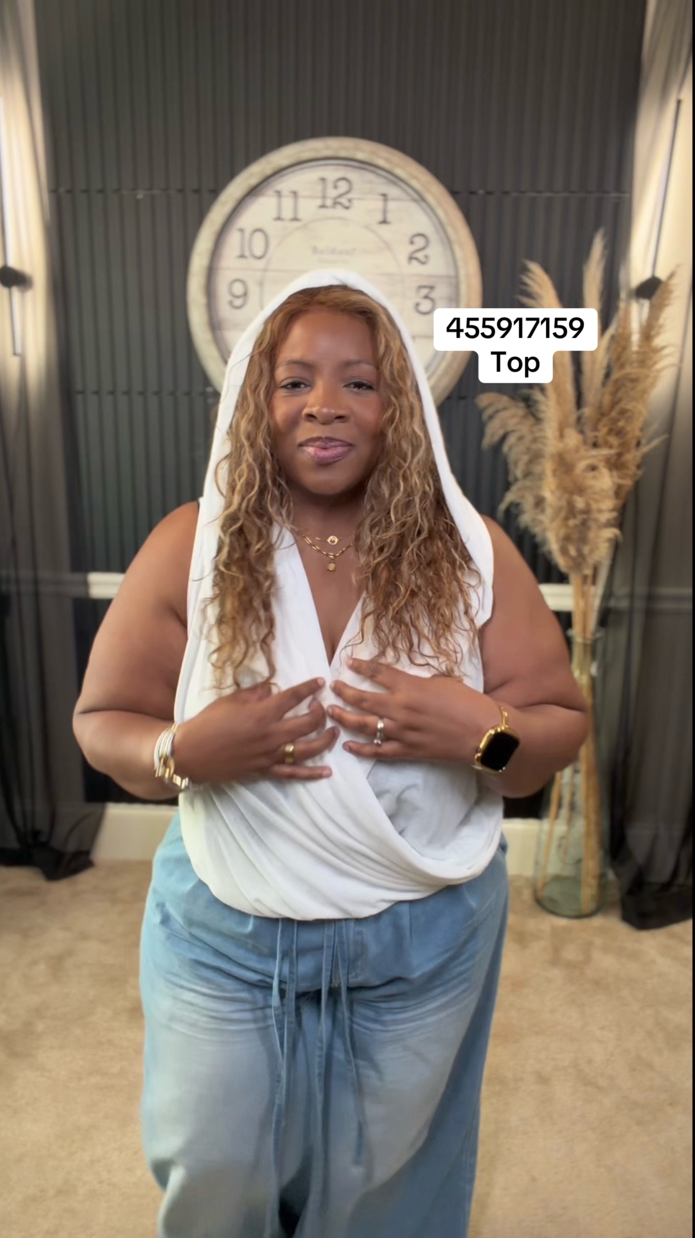 @Tiffany 50+content creator