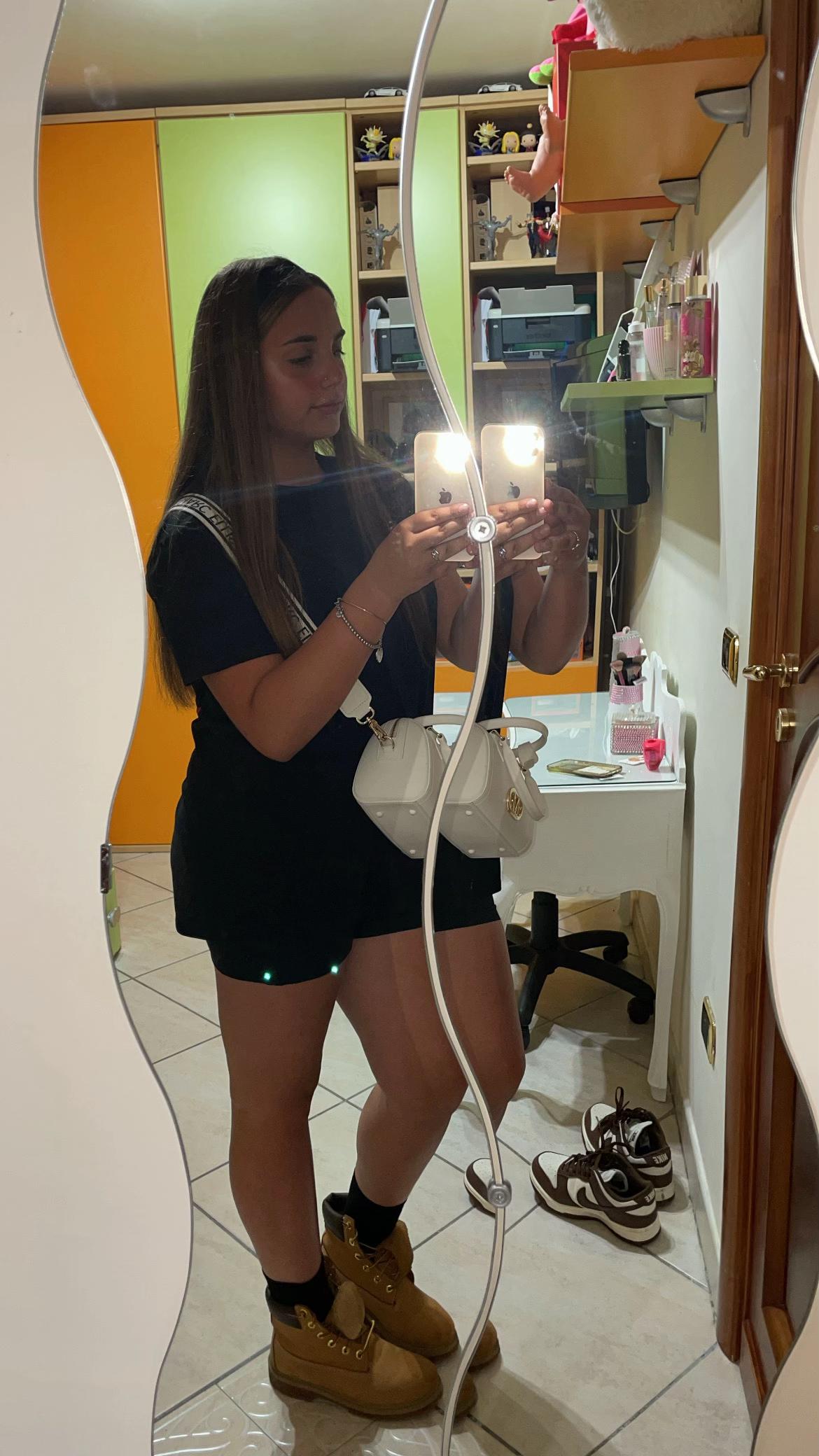 @MarikaPiccolo.17