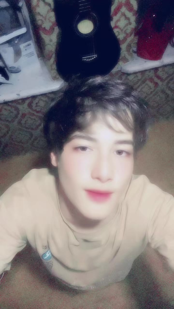 @𝐊𝐀𝐑𝐄𝐆𝐋𝐀𝐙&rsquo;👀🤎💋