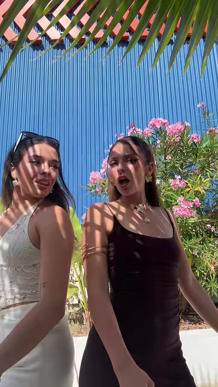 @sofihiltoon